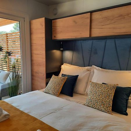 George Holiday Homes - Soline Beach Biograd Na Moru Dış mekan fotoğraf