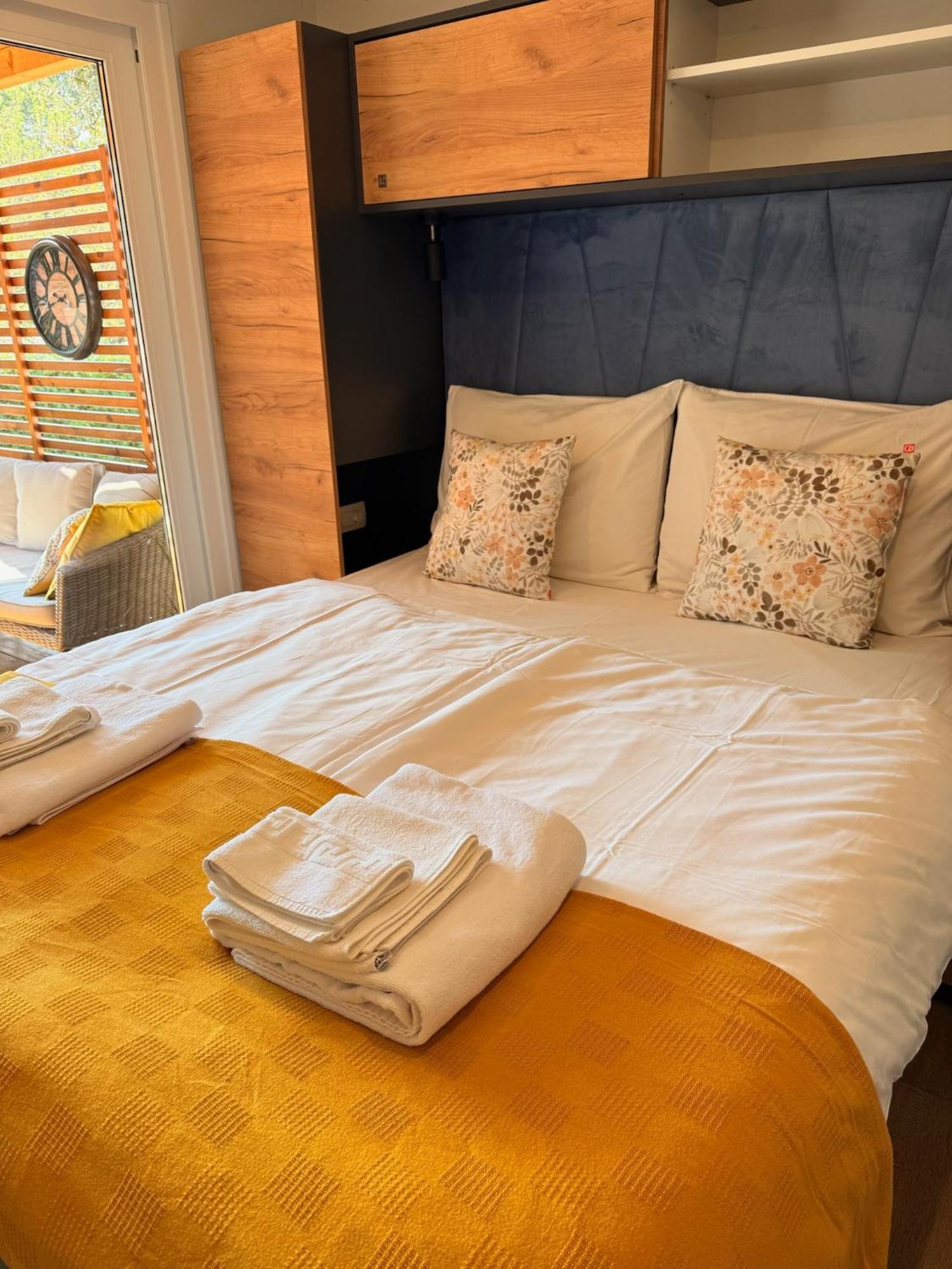 George Holiday Homes - Soline Beach Biograd Na Moru Dış mekan fotoğraf